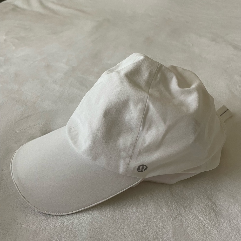 lululemon athletica White Cap